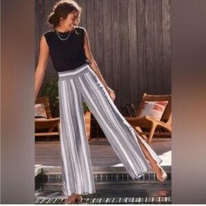 Allison Joy striped gray and white wide-leg pants with side slits
